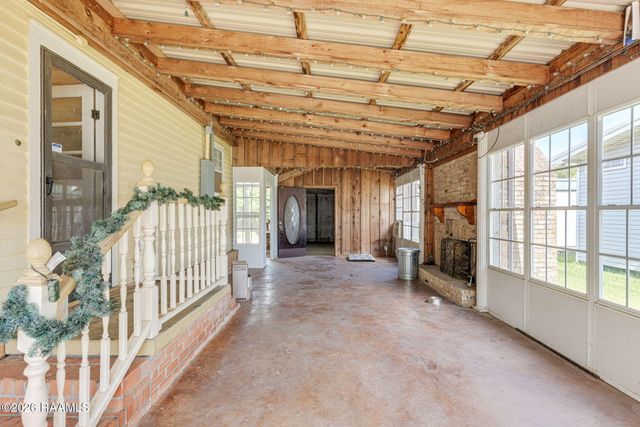 708 S Polk Street, Rayne, LA 70578