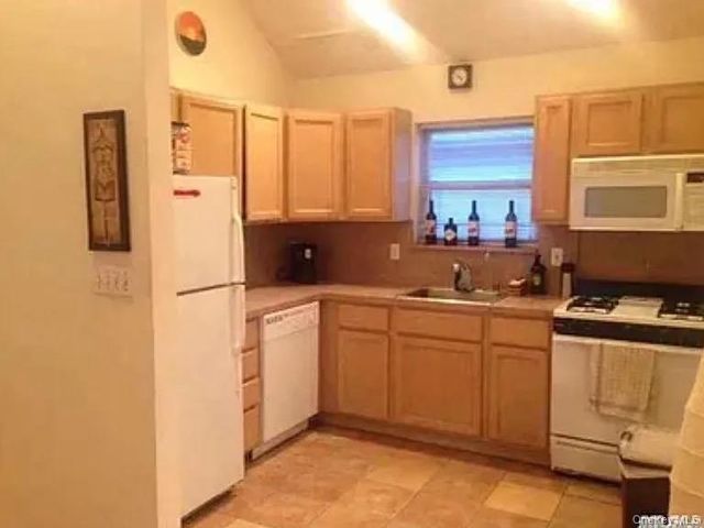 457 Monroe Boulevard Upper, Long Beach, NY 11561