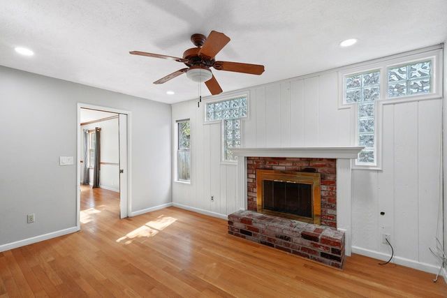 1460 Ridgecrest Dr, Manteca, CA 95336