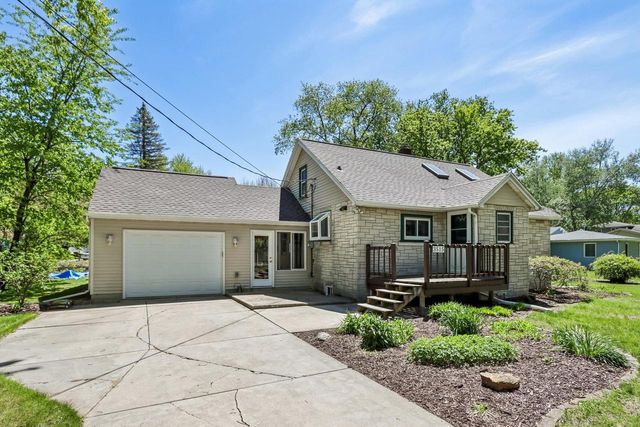 3515 Portage Road, Madison, WI 53704