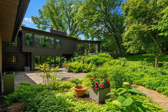 549 Turnpike Road, Golden Valley, MN 55416