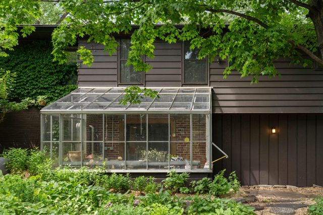 549 Turnpike Road, Golden Valley, MN 55416