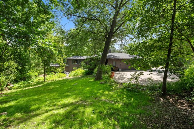 549 Turnpike Road, Golden Valley, MN 55416