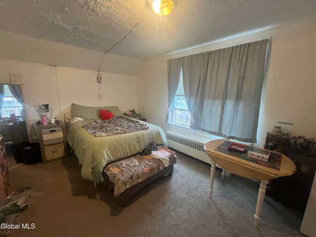 708 East Street, Rensselaer, NY 12144