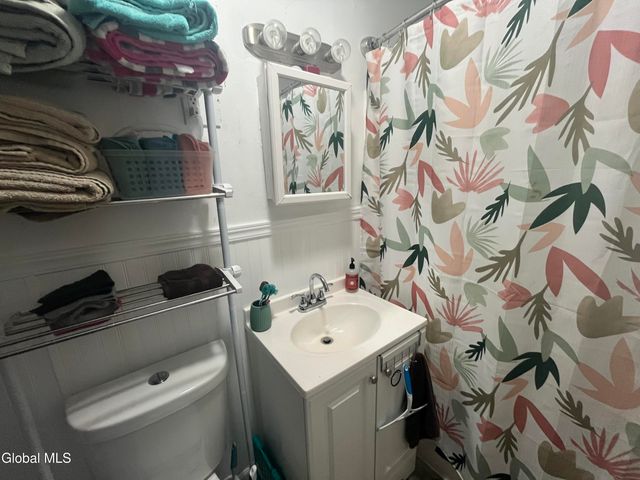 708 East Street, Rensselaer, NY 12144