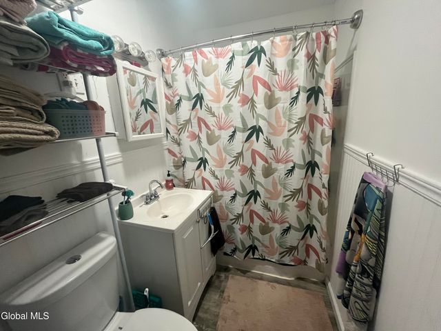 708 East Street, Rensselaer, NY 12144