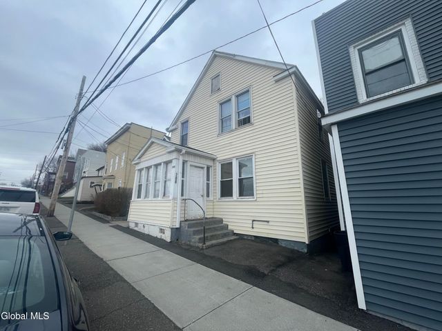 708 East Street, Rensselaer, NY 12144