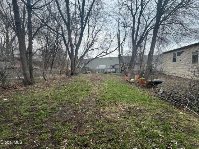 708 East Street, Rensselaer, NY 12144