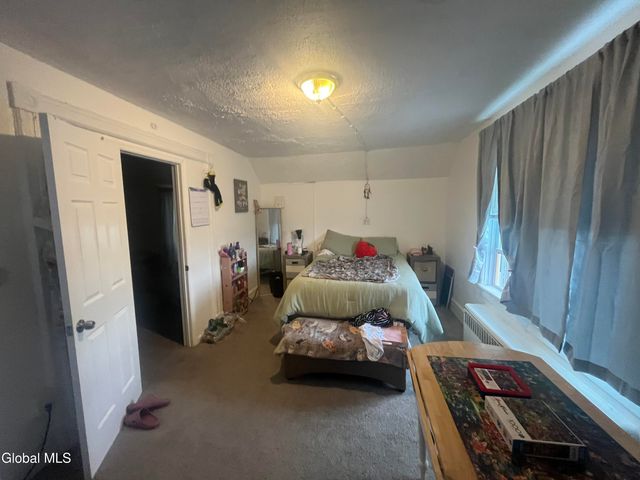 708 East Street, Rensselaer, NY 12144