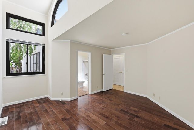 4362 Valley Avenue C5, Pleasanton, CA 94566