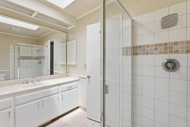 4362 Valley Avenue C5, Pleasanton, CA 94566