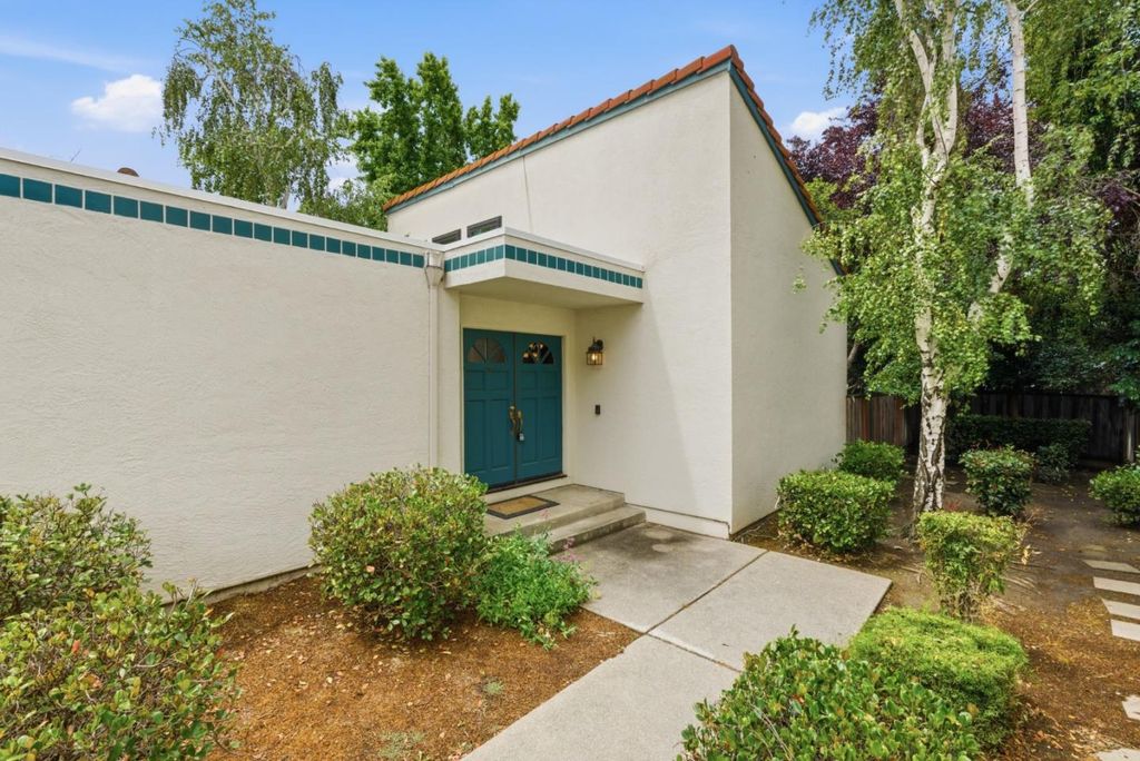 4362 Valley Avenue C5, Pleasanton, CA 94566