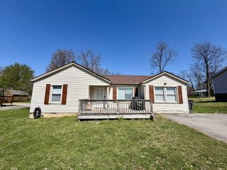 24 E Stevens St, Cookeville, TN 38501