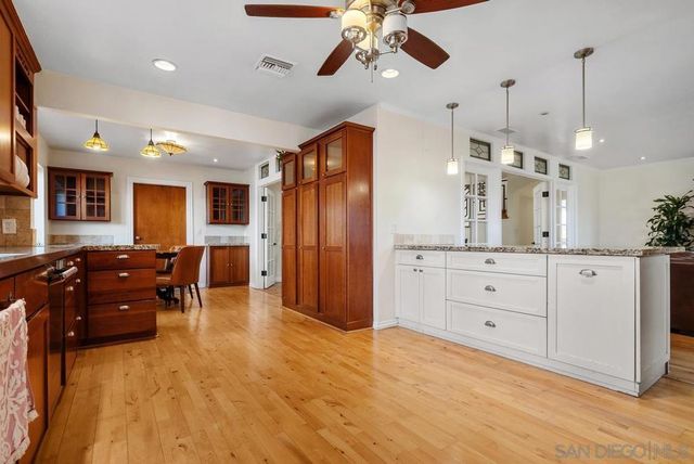 4282 Middlesex Drive, San Diego, CA 92116