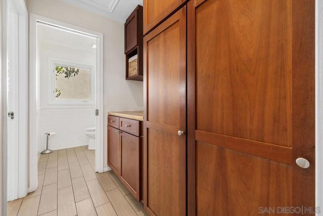 4282 Middlesex Drive, San Diego, CA 92116