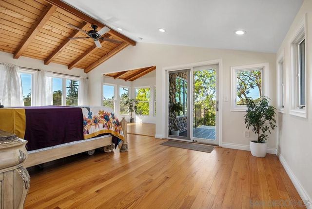 4282 Middlesex Drive, San Diego, CA 92116