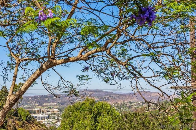 4282 Middlesex Drive, San Diego, CA 92116