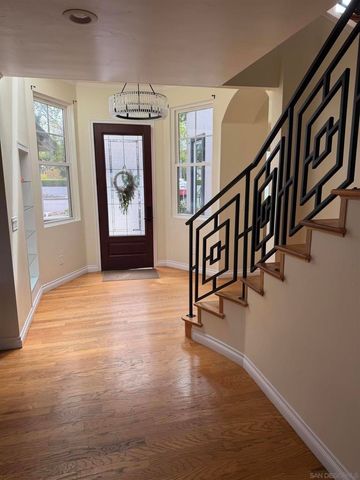 4282 Middlesex Drive, San Diego, CA 92116