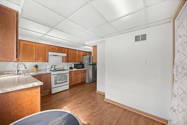 6413 Oak Forest Avenue 1S, Tinley Park, IL 60477
