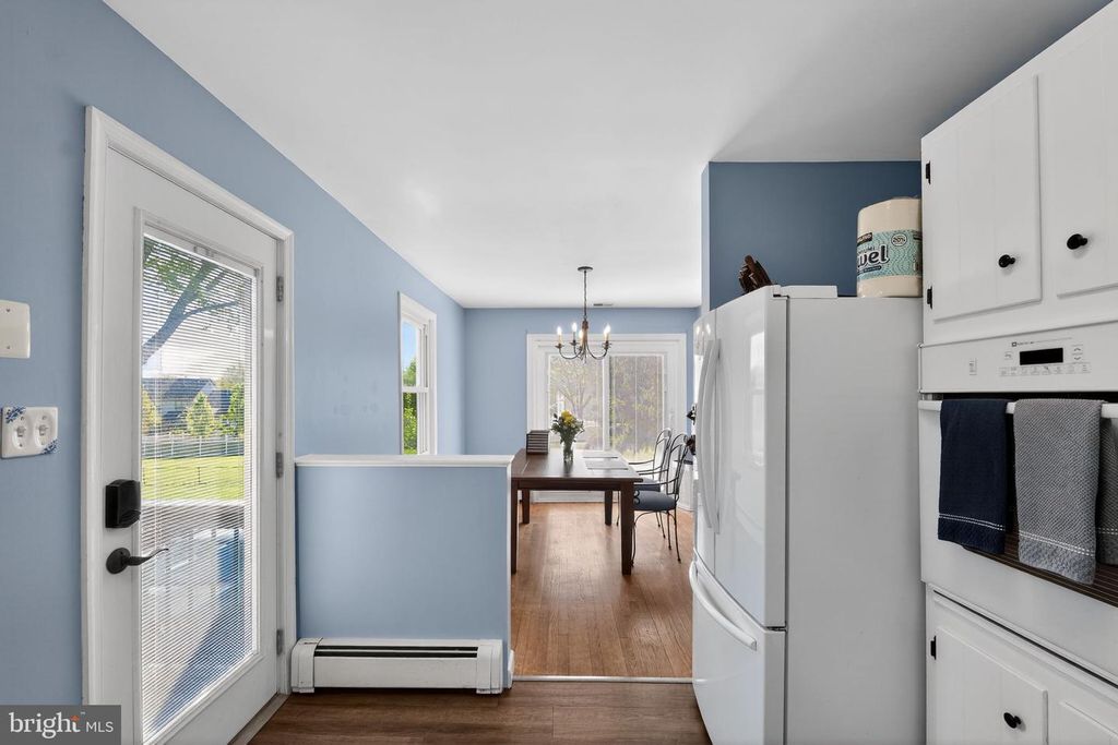 Image 15 of property listing at 10386 GORMAN RD, Laurel, MD 20723