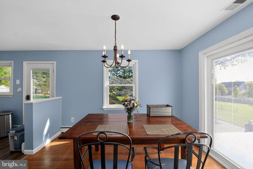 Image 18 of property listing at 10386 GORMAN RD, Laurel, MD 20723