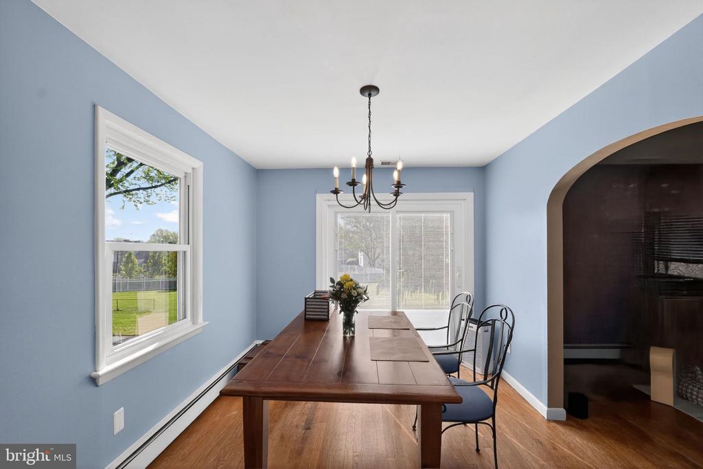 Image 19 of property listing at 10386 GORMAN RD, Laurel, MD 20723