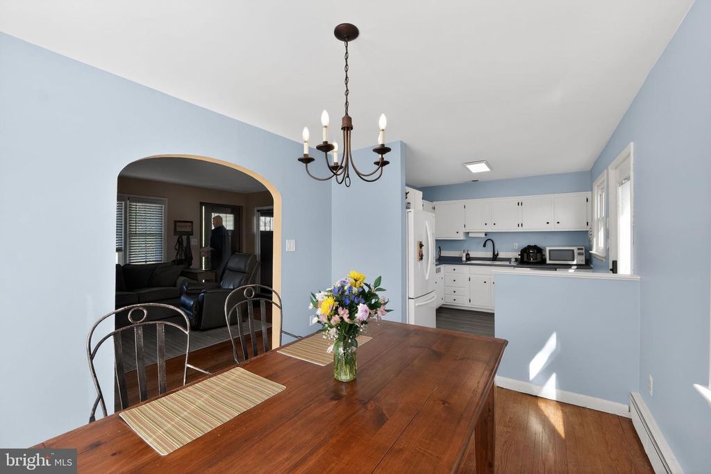 Image 20 of property listing at 10386 GORMAN RD, Laurel, MD 20723