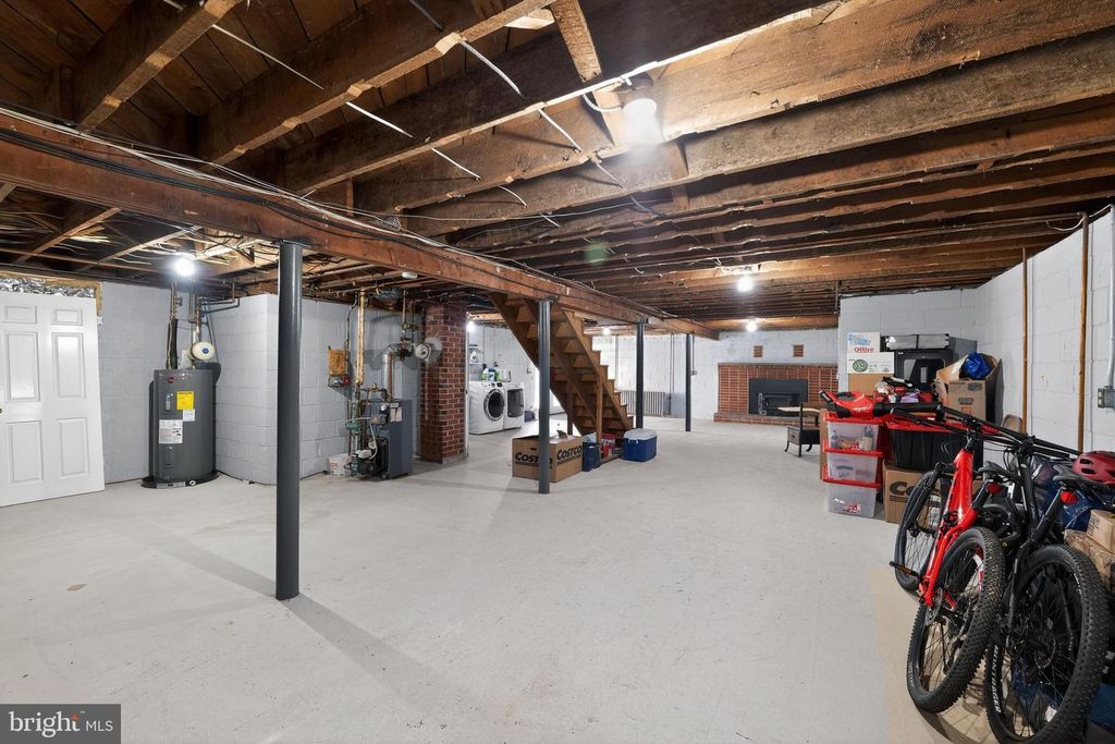 Image 30 of property listing at 10386 GORMAN RD, Laurel, MD 20723