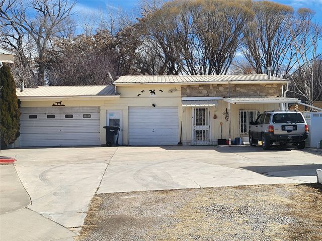 8 County Road 006, Espanola, NM 87532