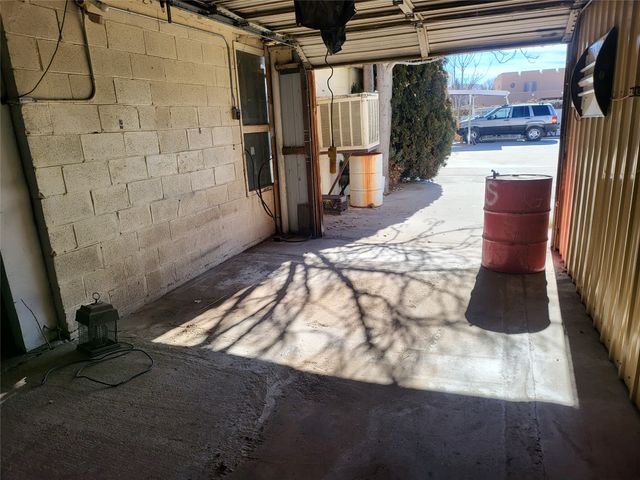 8 County Road 006, Espanola, NM 87532