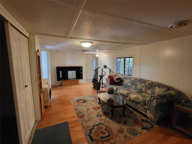 8 County Road 006, Espanola, NM 87532