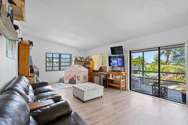 778 Canal Street, Key Largo, FL 33037