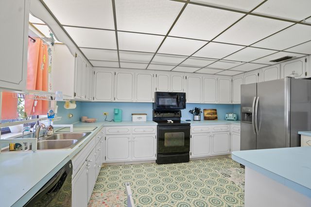 778 Canal Street, Key Largo, FL 33037