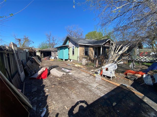 1914 Roosevelt Street, Houston, TX 77012