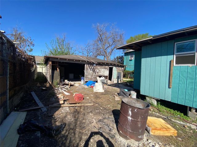 1914 Roosevelt Street, Houston, TX 77012