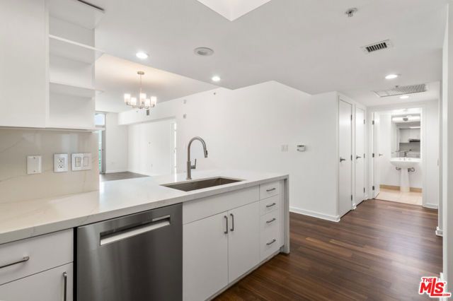 13700 MARINA POINTE Drive 1631, Marina Del Rey, CA 90292