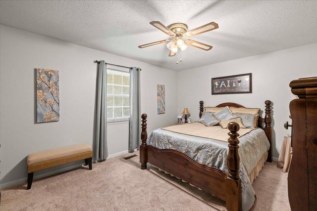 157 Pine Street, Ringgold, GA 30736