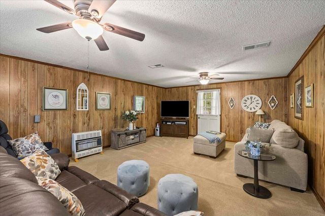 157 Pine Street, Ringgold, GA 30736