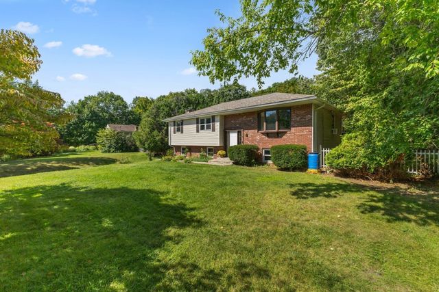 106 Woodland Street, West Boylston, MA 01583