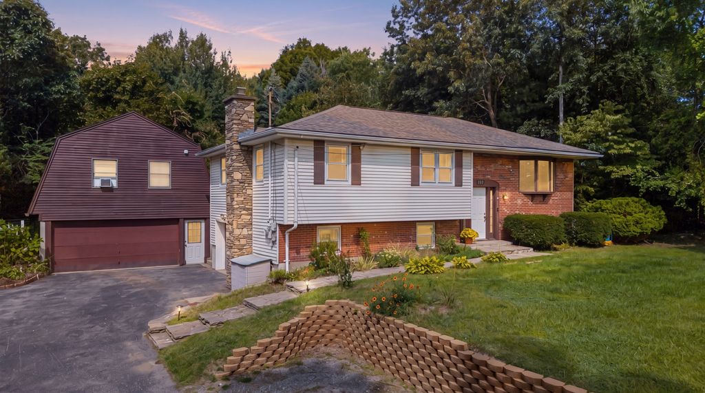 106 Woodland Street, West Boylston, MA 01583