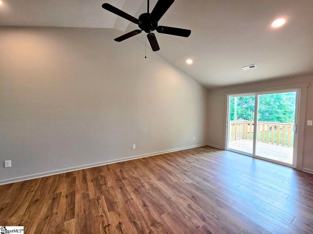 3625 Dobbins Bridge Road, Anderson, SC 29626