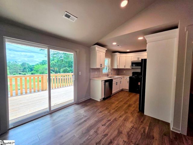 3625 Dobbins Bridge Road, Anderson, SC 29626