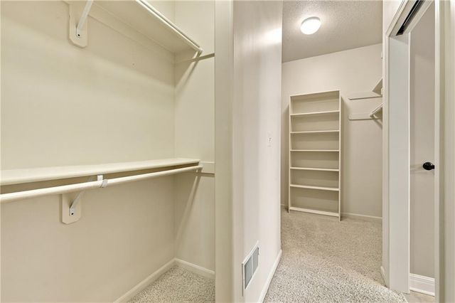 4957 S Park Ridge Drive, Independence, MO 64015