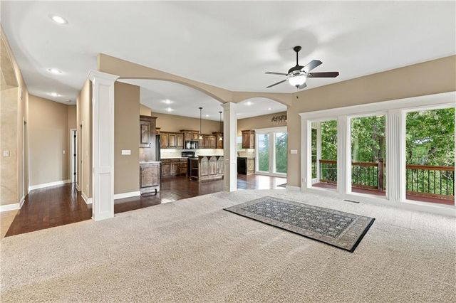 4957 S Park Ridge Drive, Independence, MO 64015