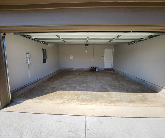 3812 Chalk Hill Avenue, Celina, TX 75009