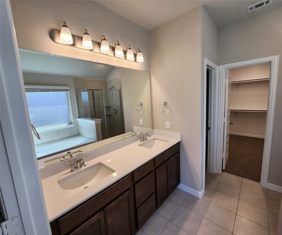 3812 Chalk Hill Avenue, Celina, TX 75009