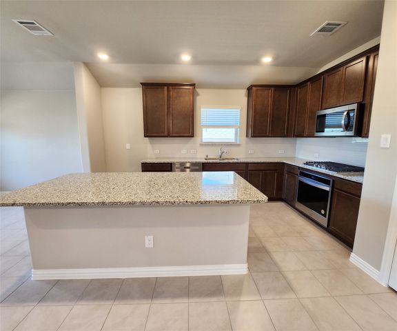 3812 Chalk Hill Avenue, Celina, TX 75009