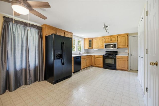 2542 Ball Ground Highway, Canton, GA 30114