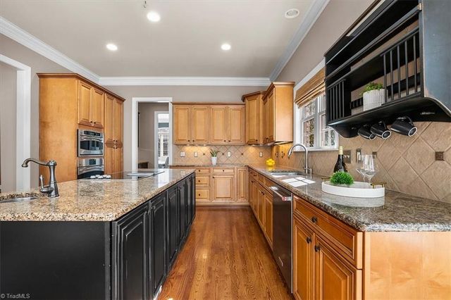 6324 Autumn Crest Court, Summerfield, NC 27358