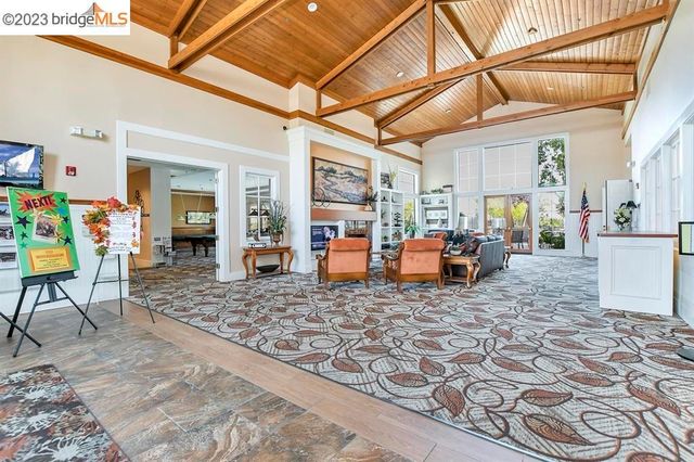 935 Centennial Dr, Brentwood, CA 94513